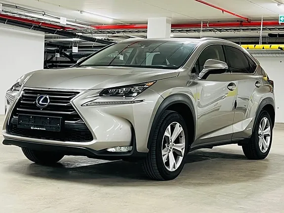 Lexus Nx300H 2016 photo 2