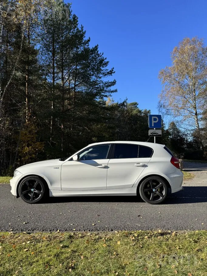 BMW 120 2008 photo 2