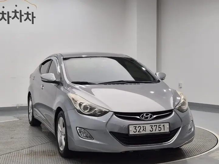 Hyundai Elantra 2014 photo 4