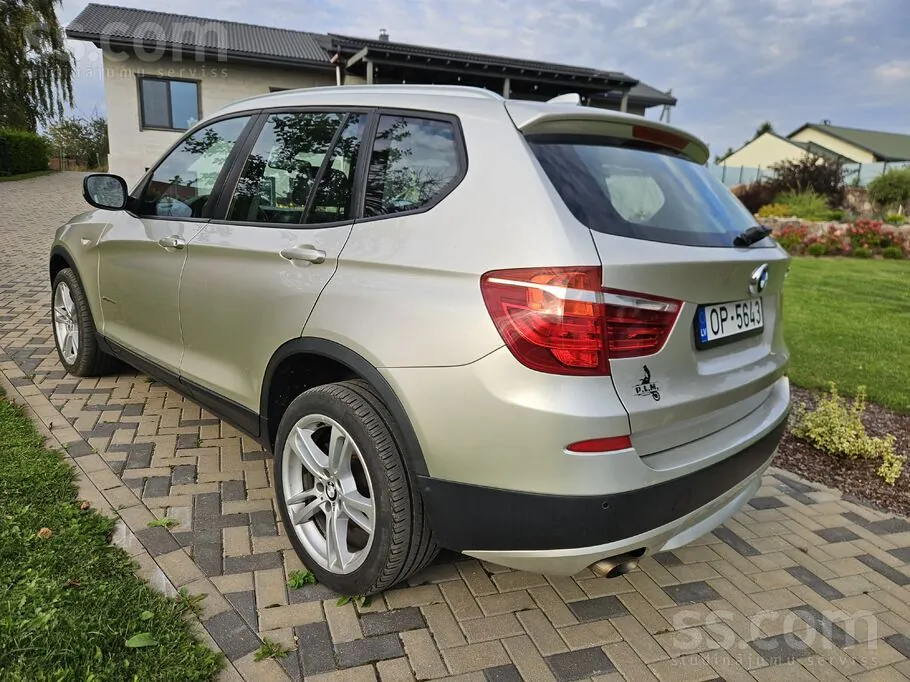 BMW X3 2012 photo 4