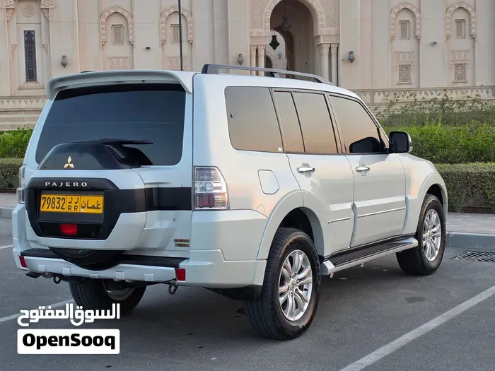 Mitsubishi Pajero 2020 photo 2