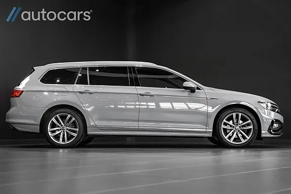 Volkswagen Passat 2022 photo 2