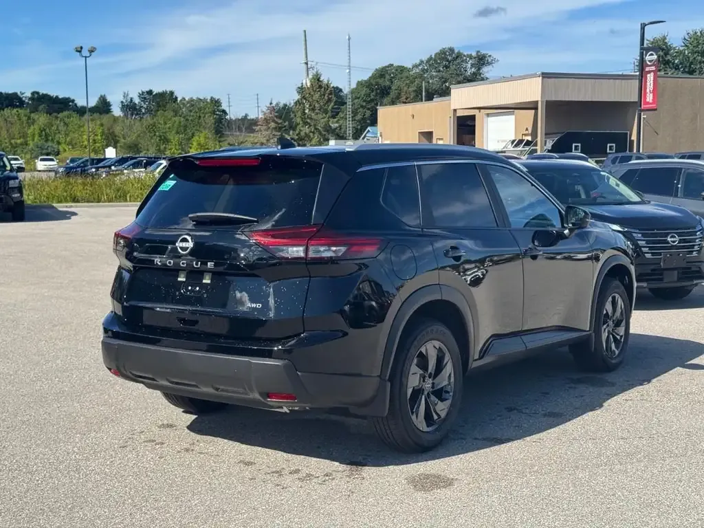 Nissan Rogue 2026 photo 4