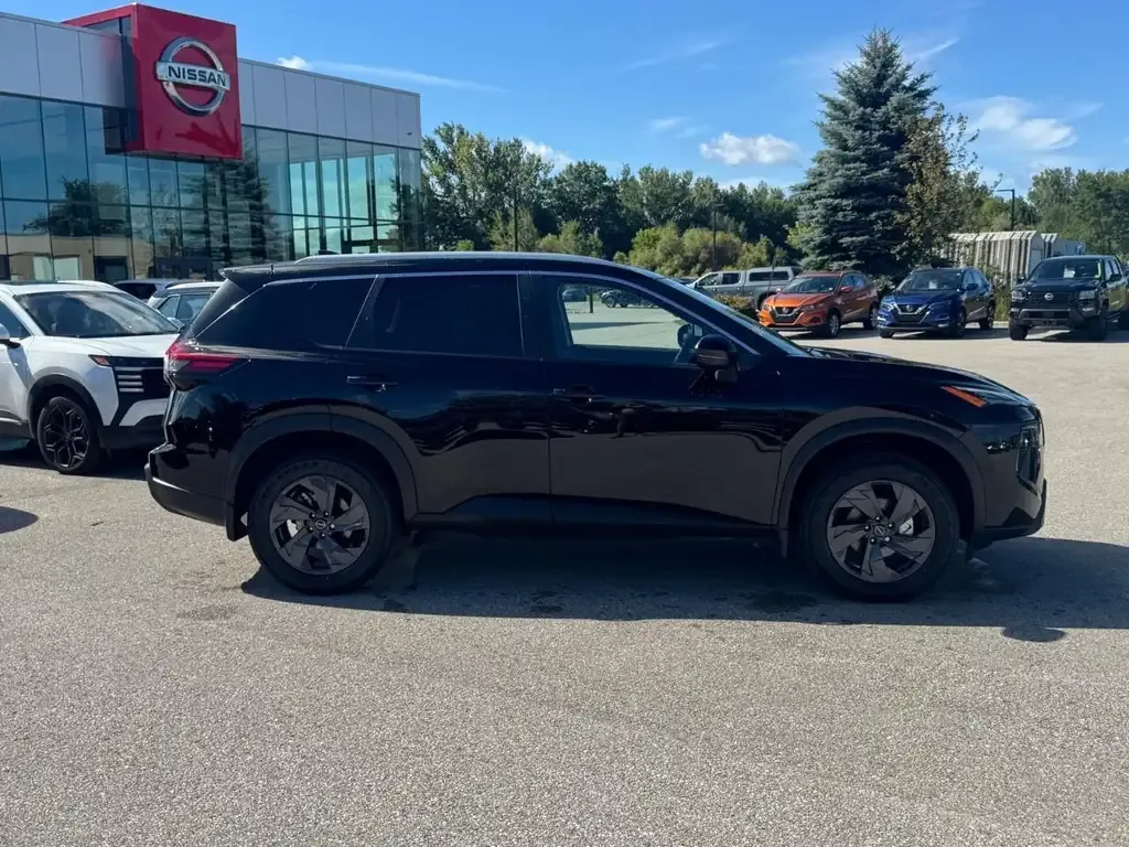 Nissan Rogue 2026 photo 3