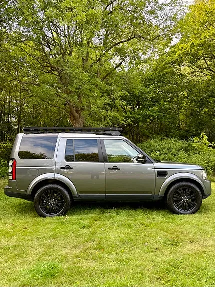 Land Rover Discovery 2016 photo 3