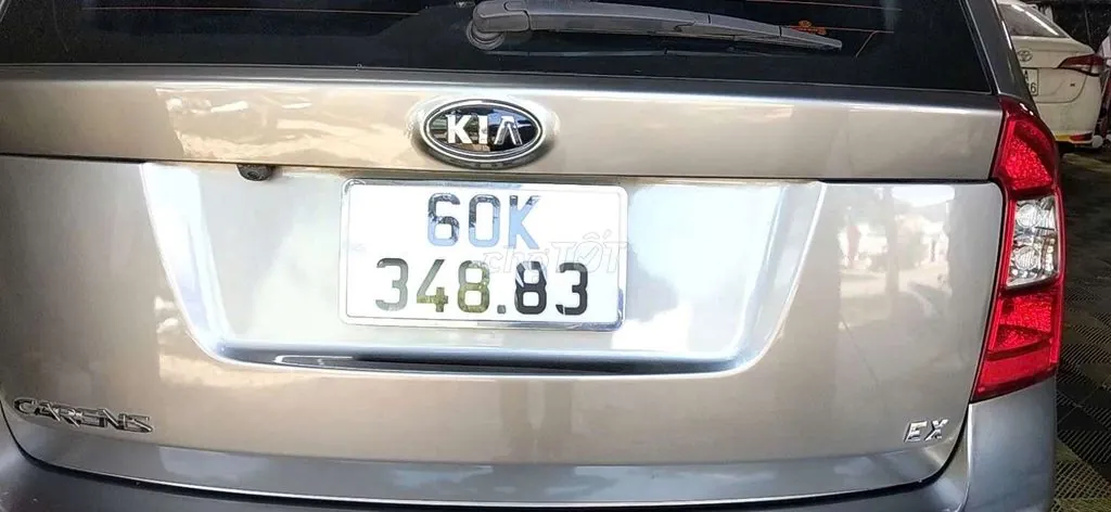 Kia Carens 2011 photo 4