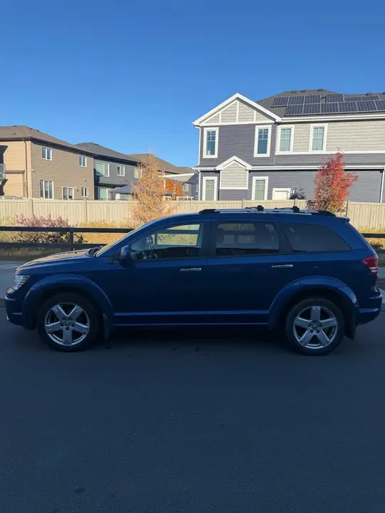 Dodge Journey 2010 photo 3