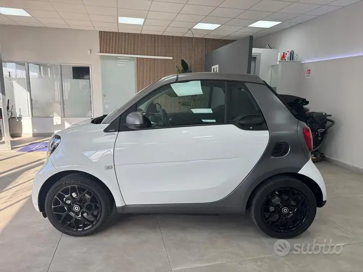 Smart Fortwo 2016 photo 4