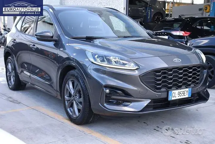 Ford Kuga 2022 photo 3