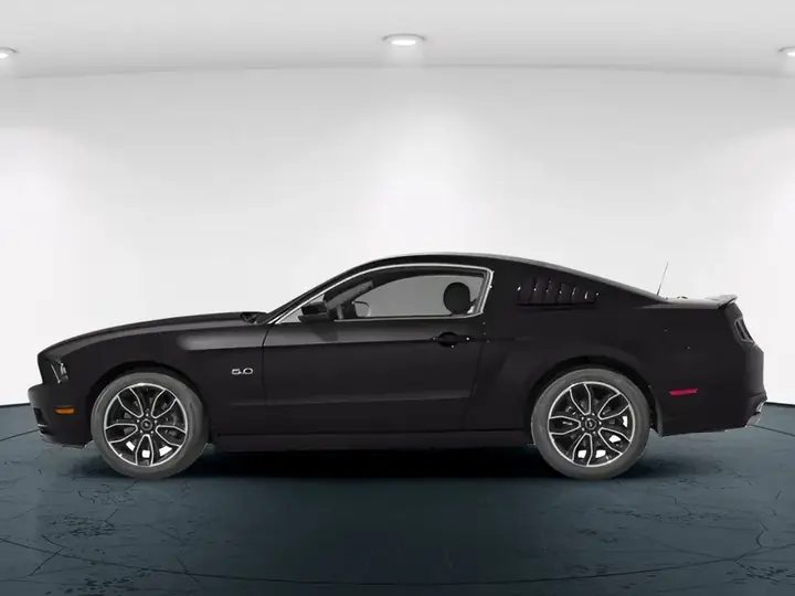 Ford Mustang 2013 photo 3