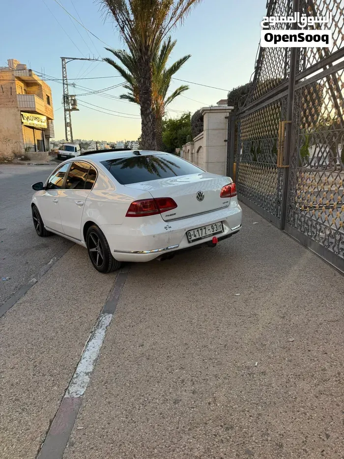 Volkswagen Passat 2011 photo 4