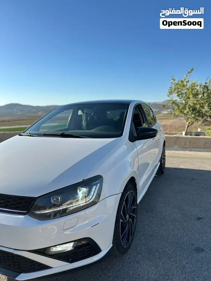 Volkswagen Polo 2014 photo 3