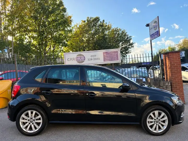 Volkswagen Polo 2016 photo 4