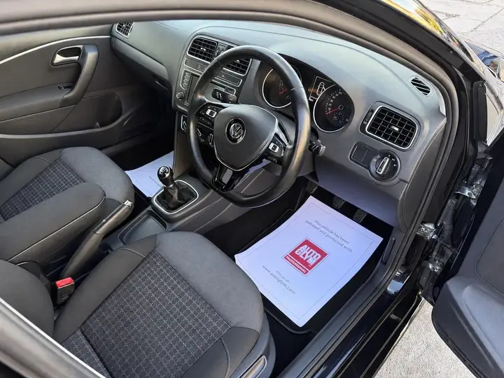 Volkswagen Polo 2016 photo 5