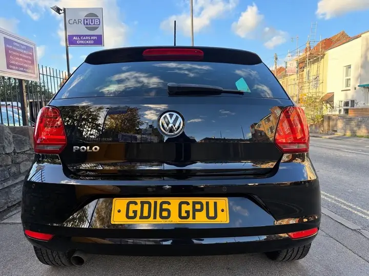 Volkswagen Polo 2016 photo 3