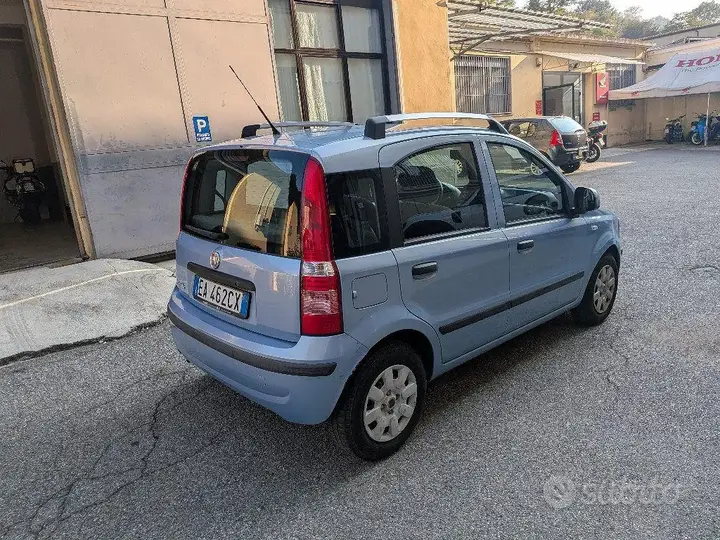 Fiat Panda 2010 photo 4