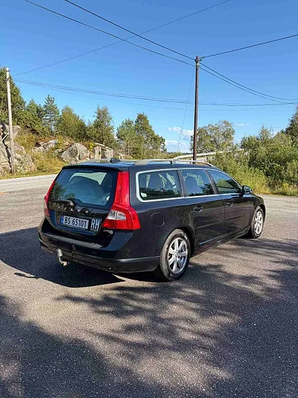 Volvo V70 2012 photo 5