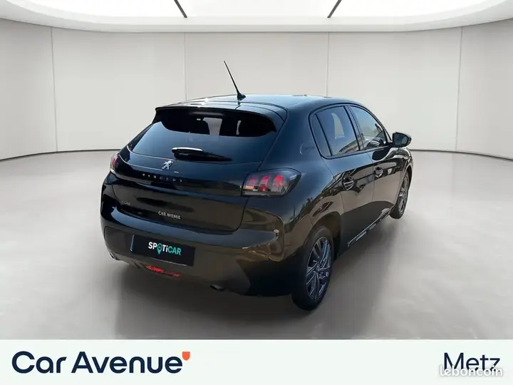 Peugeot 208 2022 photo 5