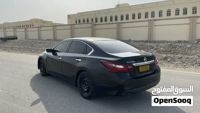 Nissan Altima 2018 photo 5