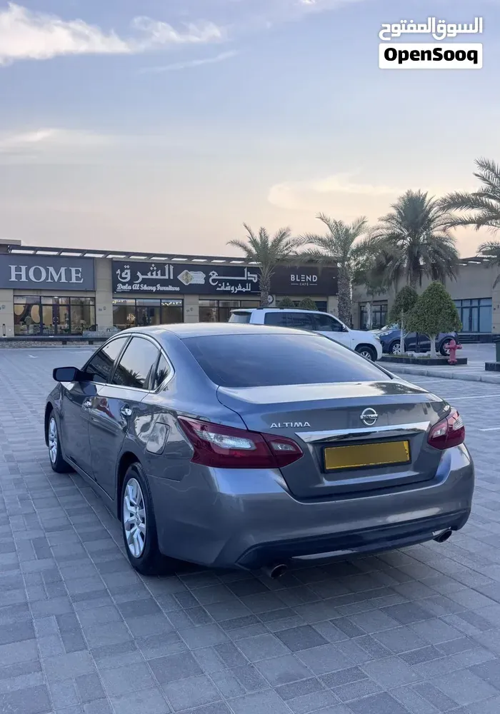 Nissan Altima 2018 photo 3