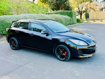 Mazda Axela 2013 photo 5