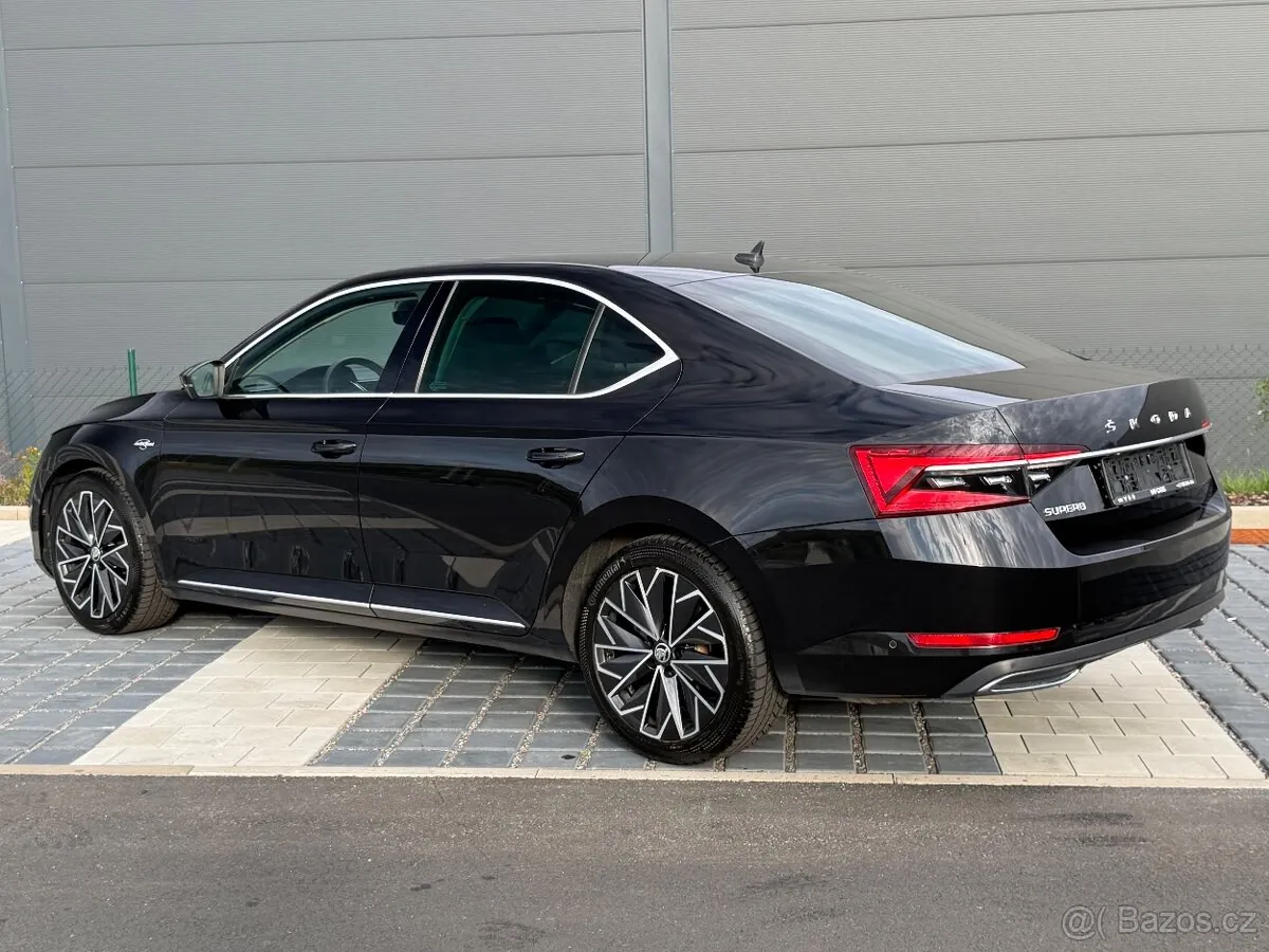 Skoda Superb Iii 2020 photo 2