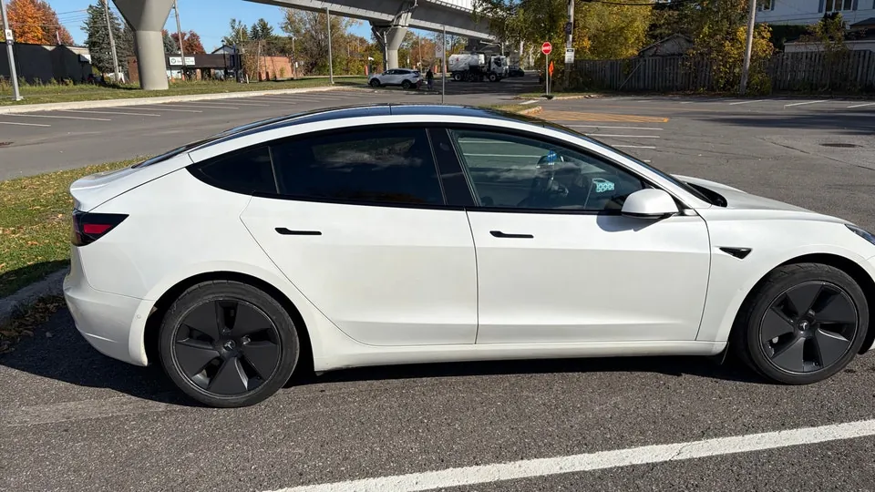 Tesla Model 3 2021 photo 5