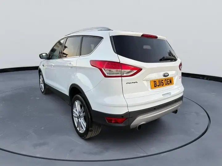 Ford Kuga 2015 photo 4