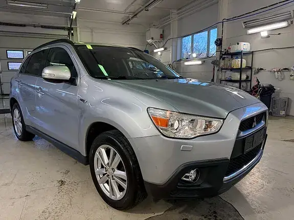 Mitsubishi Asx 2012 photo 2