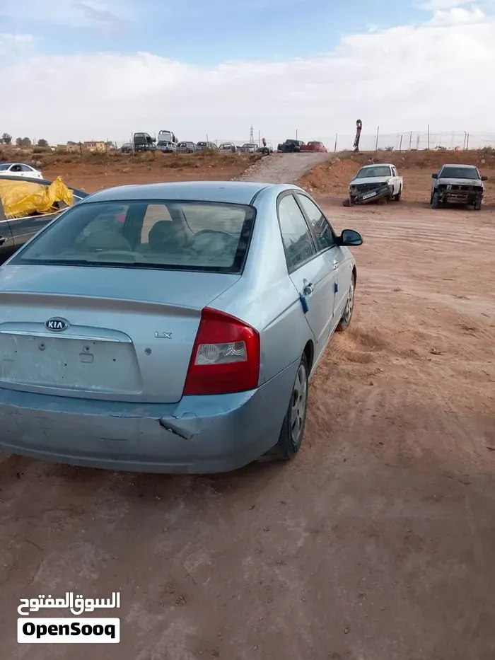 Kia Spectra 2005 photo 4