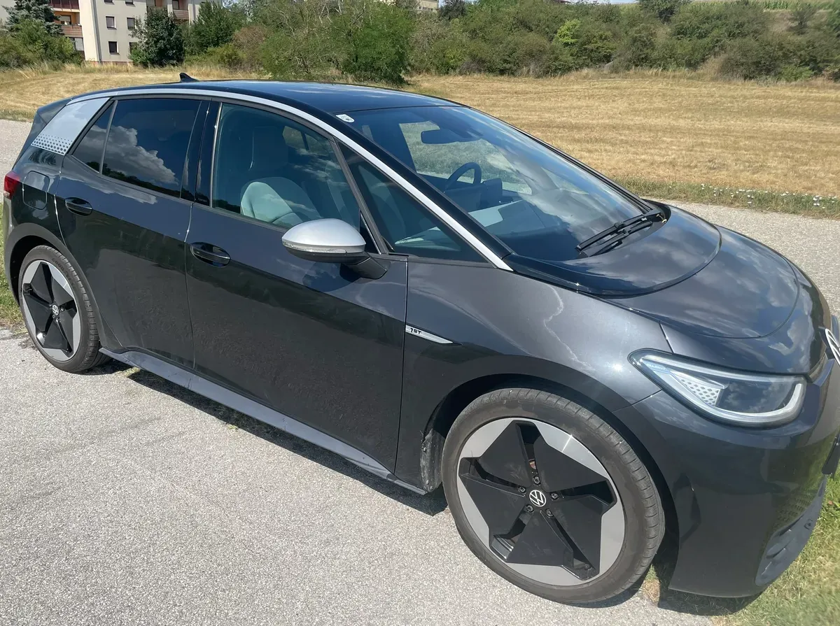 Volkswagen Id.3 2020 photo 3