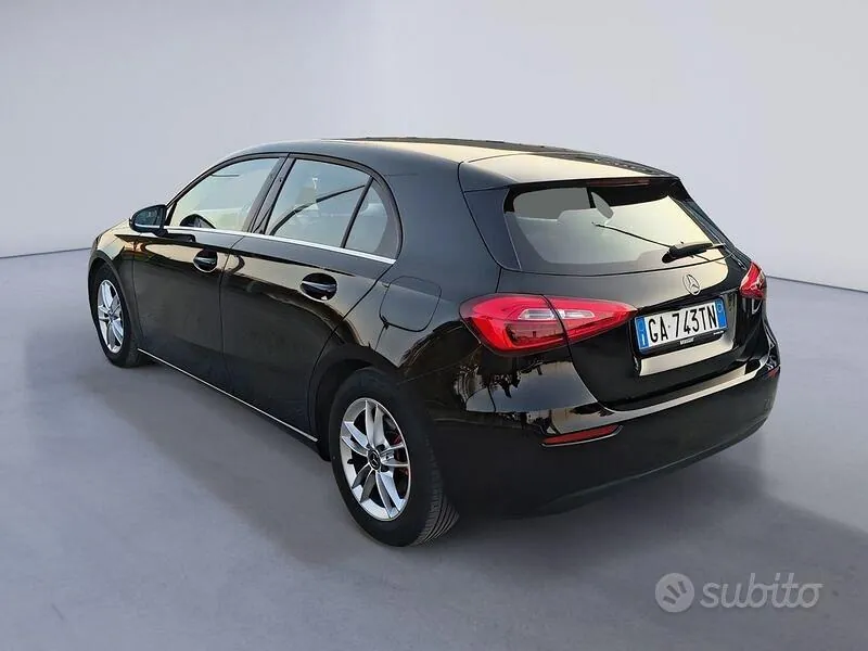Mercedes-Benz C-Class 2020 photo 4