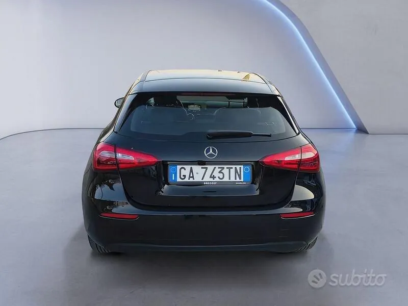 Mercedes-Benz C-Class 2020 photo 5