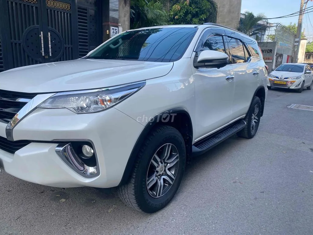 Toyota Fortuner 2020 photo 3