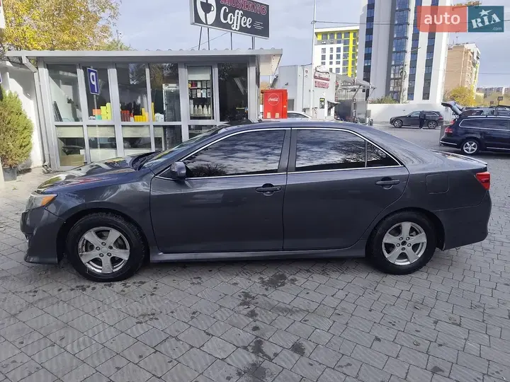Toyota Camry 2014 photo 3