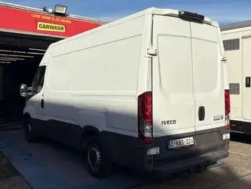 Iveco Daily 2018 photo 3