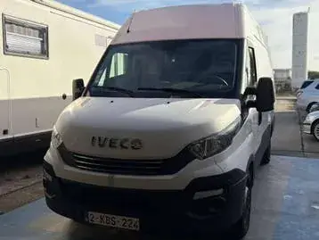 Iveco Daily 2018 photo 2