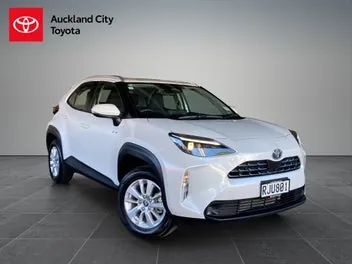 Toyota Yaris Cross 2025 photo 2