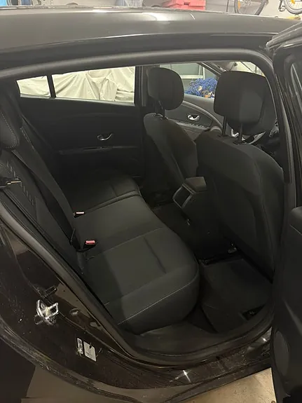 Renault Megane Iii 2010 photo 4