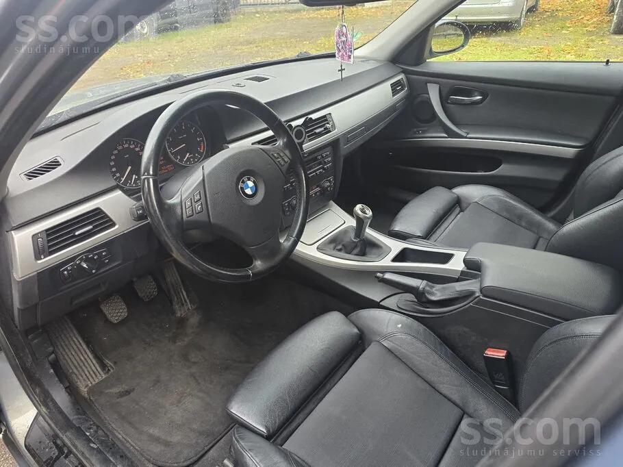 BMW E90 2006 photo 5
