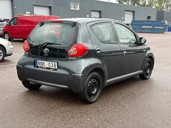 Toyota Aygo 2007 photo 4