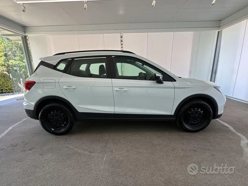 Seat Arona 2025 photo 2