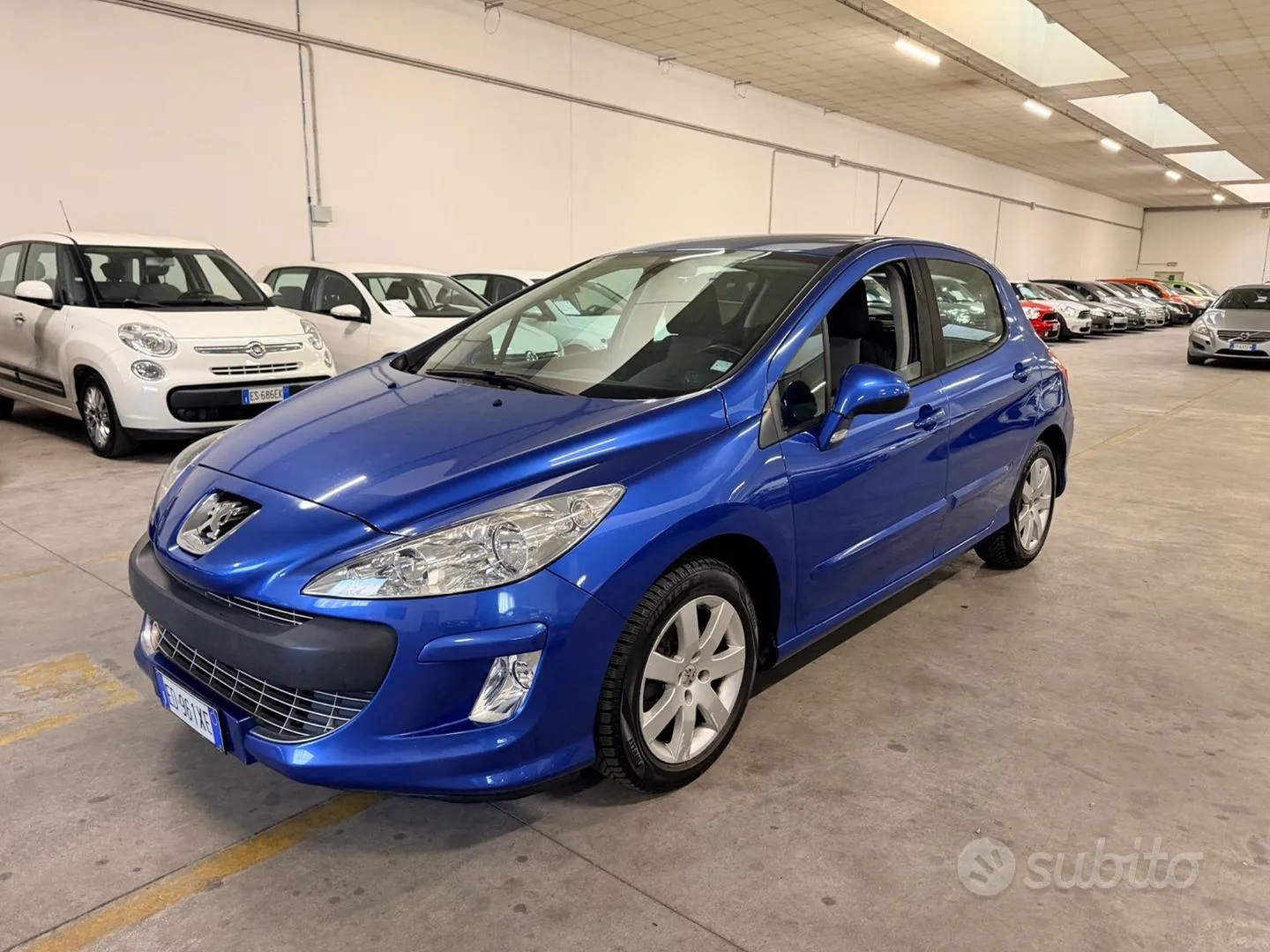 Peugeot 308 2010 photo 2
