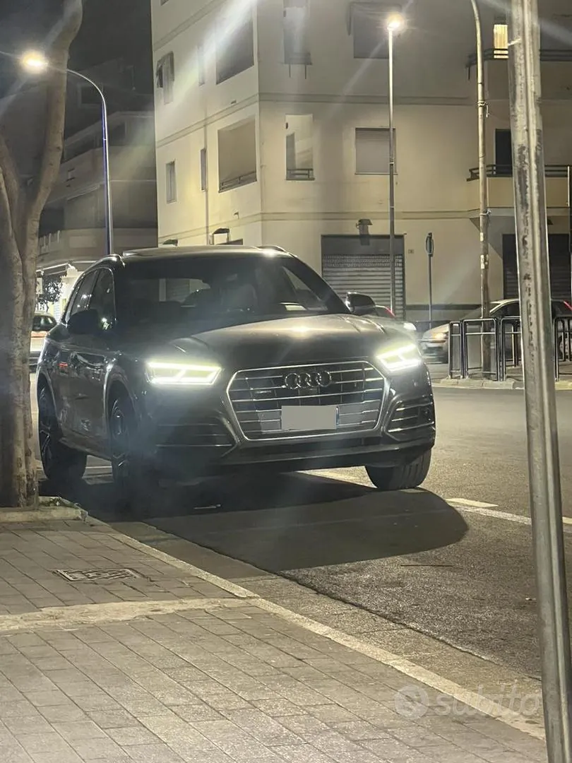 Audi Q5 2017 photo 2