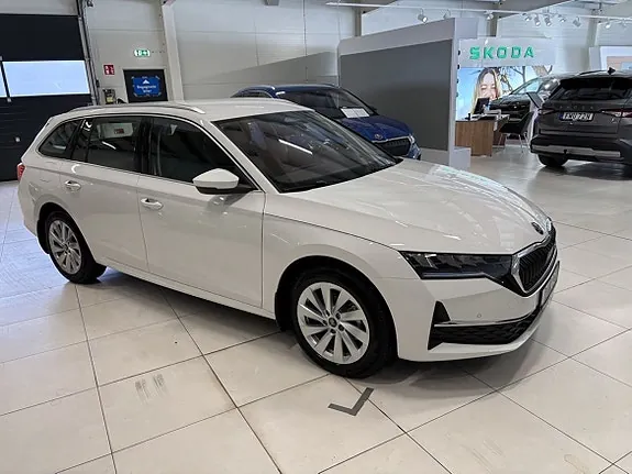 Skoda Octavia 2027 photo 3