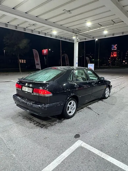 Saab 9-3 1999 photo 3