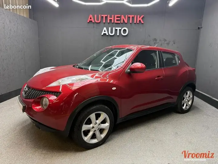 Nissan Juke 2011 photo 2