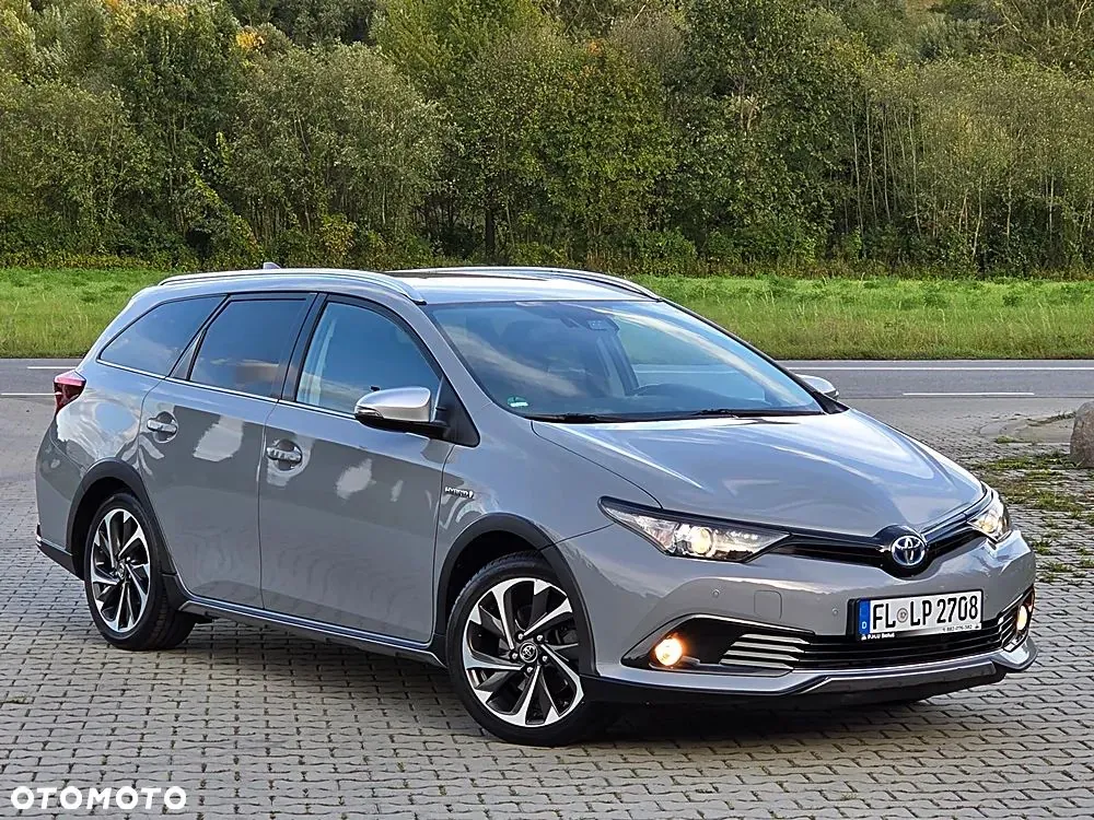 Toyota Auris 2018 photo 3