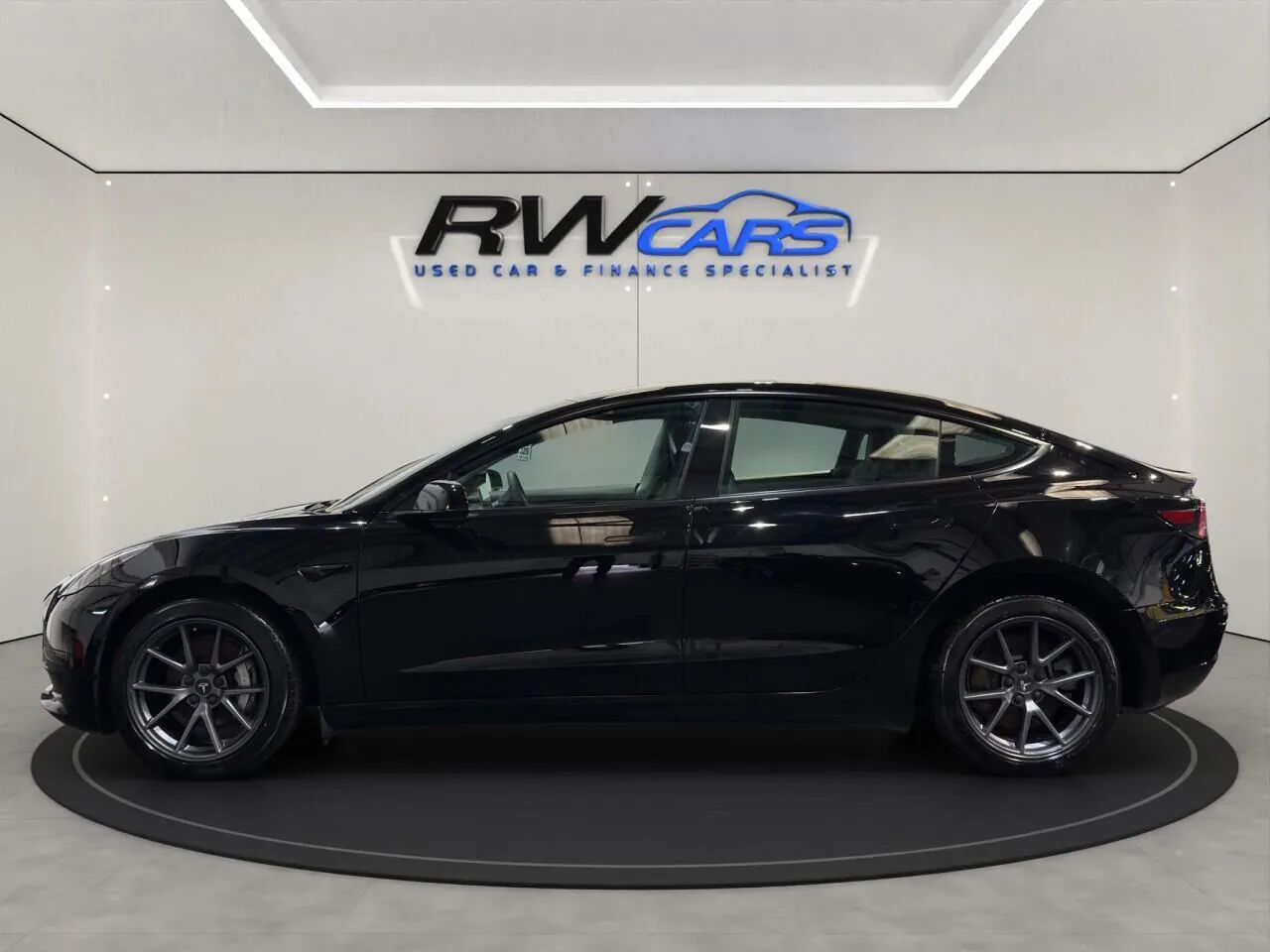 Tesla Model 3 2022 photo 2