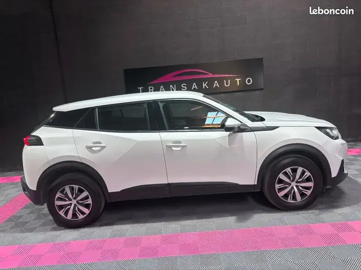 Peugeot 2008 2021 photo 4